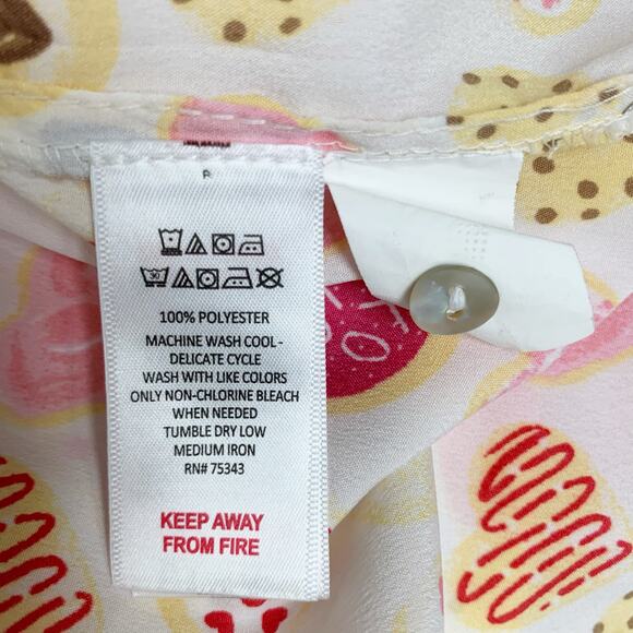 Cupcakes and Cashmere Pajama Set Lounge Pink Donut Pattern Shorts Women's M - Picture 9 of 9